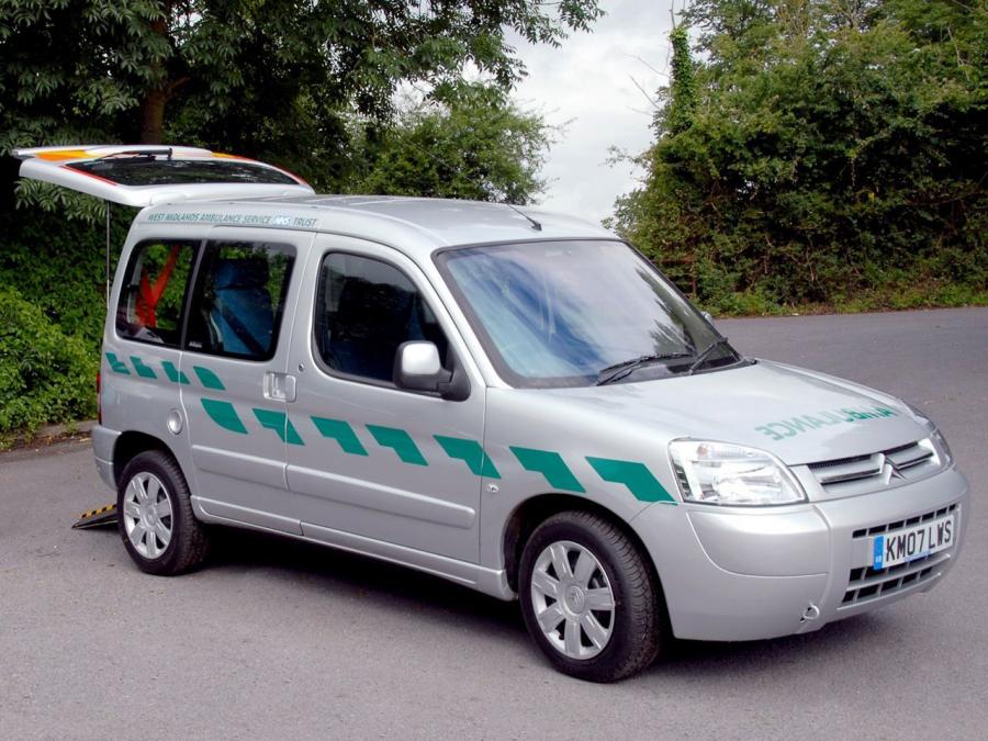 Citroen Berlingo Ambulance (UK) '2002